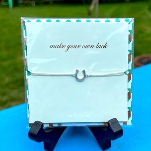 NWT Stella & Dot Silver Wishing Bracelet Horseshoe